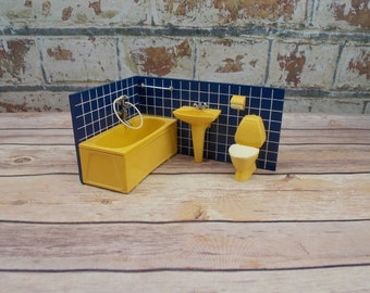 Vintage 1970's Lundby Dollhouse Bathroom Set, Miniature Plastic Bathroom Set, Diorama set, Swedish Dollhouse Furniture
