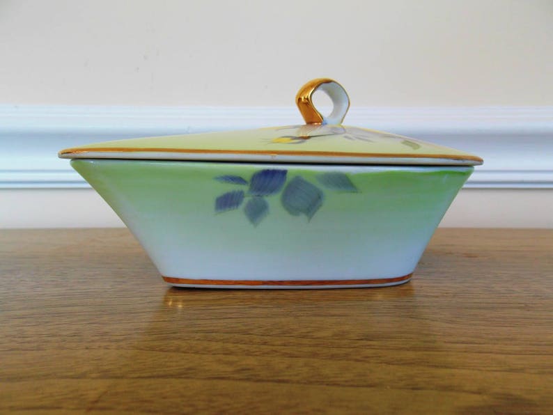 Vanity Jewelry Box Mid Century Vintage Trinket Box Japan Jewelry Holder Ucagco Trinket Box Home Decor Ceramic Yellow Roses