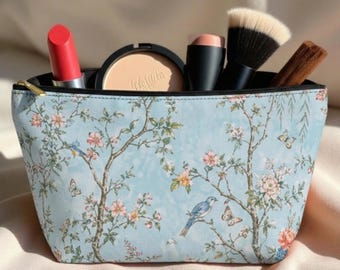 Cottagecore Floral Makeup Bag, Vintage Toile Cosmetic Pouch, Shabby Chic Travel Toiletry Bag, Romantic Gift for Her, Bridesmaid Gift