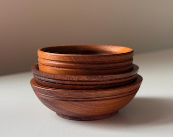 Wooden Pinch Bowl/Prep Cups: Set of Three in Mahogany