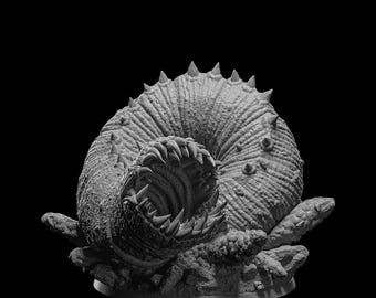 Epic Sandworm Miniature For Dungeons And Dragons, Pathfinder or TTRPGs Boss Monster Encounter For Miniature Painters And Tabletop Gamers