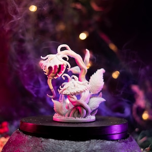 Carnivorous Plant Miniature For DnD And Pathfinder Fantasy Tabletop RPG Resin Model Unpainted Monster Figure For Miniature Painters