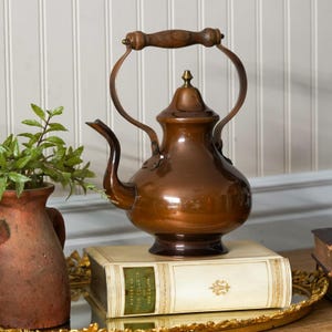 Chaleira de cobre vintage | Chaleira grande com alça de madeira e bico de ganso para decoração de fazenda
