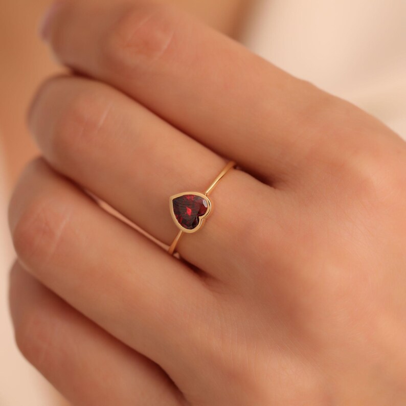 Garnet Heart Ring, 14K Solid Gold, January Birthstone Jewelry, Bezel Heart Ring, Valentines or Birthday Gift