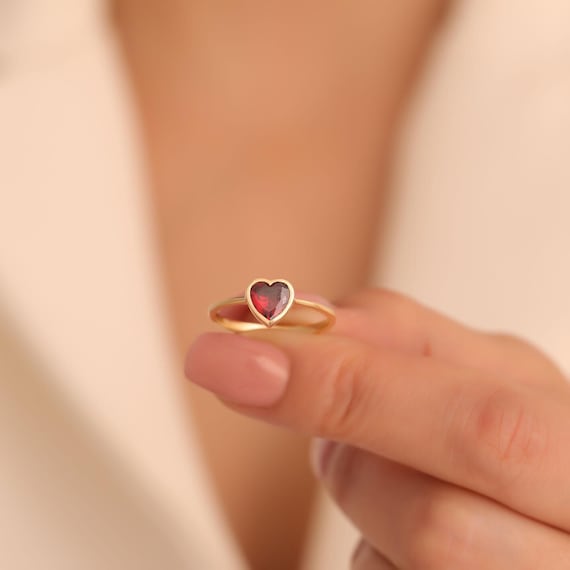 Garnet Heart Bezel Ring 14K 10K 8K Solid Gold, January Birthstone Jewelry