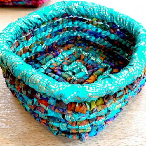 Locker Hooking 101 Kit Etsy