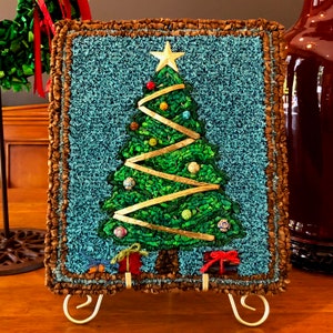 Starry Night Christmas Tree Locker Hooking Kit