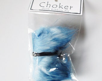 Choker  - Natural Ice Blue Faux Fur Fox / Wolf / Cat Furry Necklace