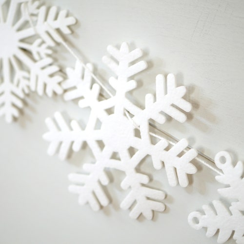 Felt 20 Felt White Christmas Snowflakes  Shapes 