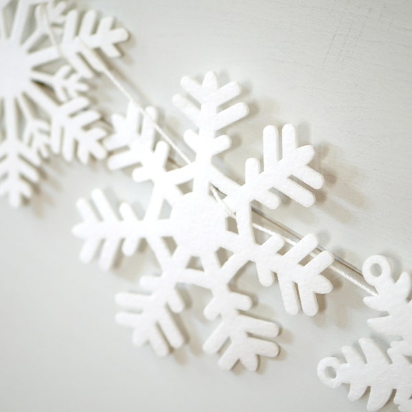 12 Snowflakes Felt Garland Premium Quality Layered Bunting