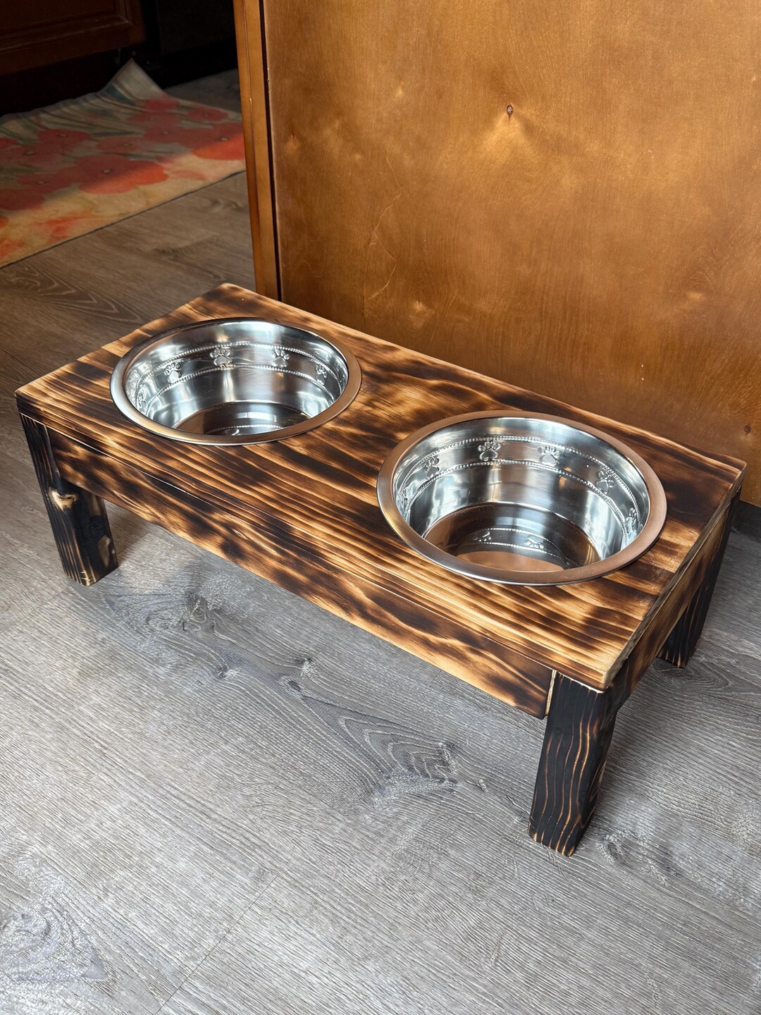 Fresh Look at Rustic Elevated Pet Feeder Dual Bowl Stand