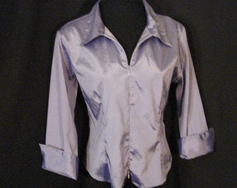 Lilac Blouse Sophisticated Chic Cuffed Sleeves Fitted Zippers Size L