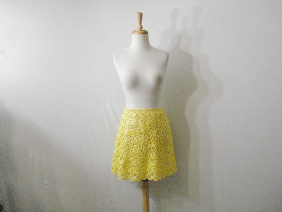 Yellow Crochet Mod Mini Skirt Natural Fibers Vinta