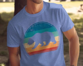 Retro Grizzly Bear T-Shirt: Distressed Vintage Style