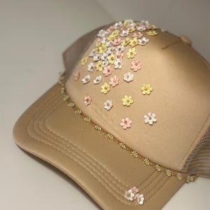 Trucker hats