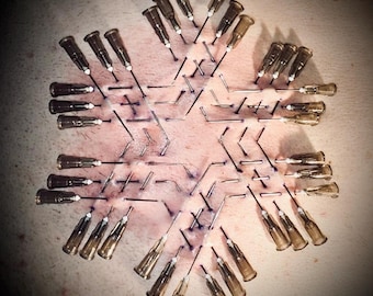 FROZEN WOVEN - Needle Play Piercing Stencil