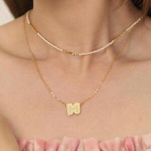 Collar con letra de burbuja personalizado: colgante con inicial personalizado, bonito collar con letra, delicado collar con monograma, collar con inicial en 3D