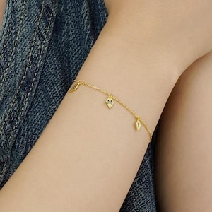 Pulsera con letras personalizadas y etiqueta de diamante: pulsera con nombre grabado, pulsera con iniciales personalizadas, regalo para ella, regalo para el Día de la Madre