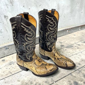 Vintage Tony Lama Men's 8 EE Cowboy Boots Genuine Python Skin Western Exotic