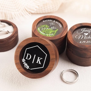 Benutzerdefinierte hölzerne Hochzeit Zeremonie Ring Box, klare Acryl-Abdeckung, Engagement Vorschlag Ring-Halter, Brautgeschenk für sie, Hochzeitsgeschenke