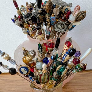 Hat Pin Cameos - Etsy display picture 1
