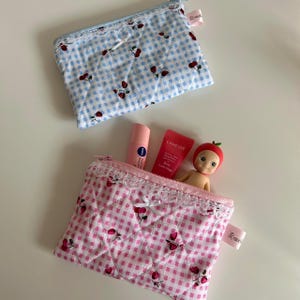 Bolsas de cuadros vichy de cereza hechas a mano
