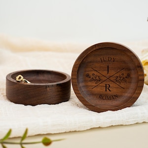 Wedding Jewelry Dish, Engraved Jewelry Holder For Wedding Ring, Couple Engagement Gift, Personalized Wooden Ring Dish, Anniversary Gift