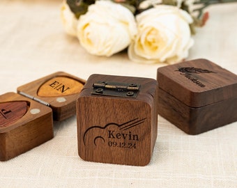 Wooden Guitar Picks Box, Personalized Guitar Pick Holder, Music Lover Gift, Groomsmen Gift, Club gift for Guitarist,Anniversary Gift for Him