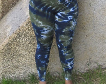 Curvy Tie Dye Leggings, Dark Hippie Festival Tights