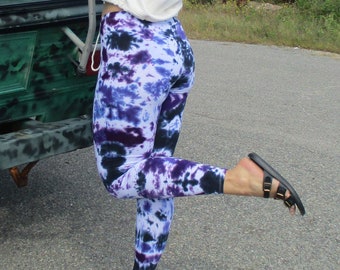 Funky Purple Tie Dye Leggings, Hippie Tights, XS-3XL