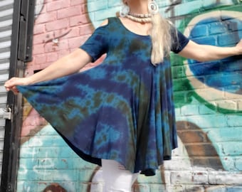 PEACOCK Tie Dye Cold Shoulders Tunic