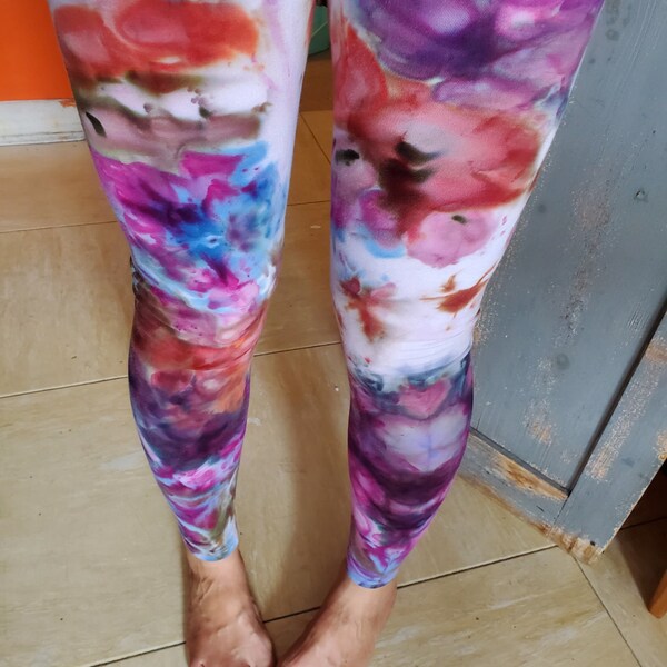 Tie Dye Purple Women's Leggings main image 1