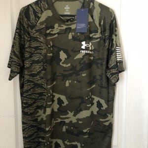 Under Armour UA Freedom Camo Pattern Green Tech T-Shirt Men’s L New W/tags