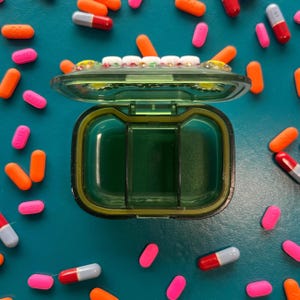 Happy Pills Keeper afbeelding 2