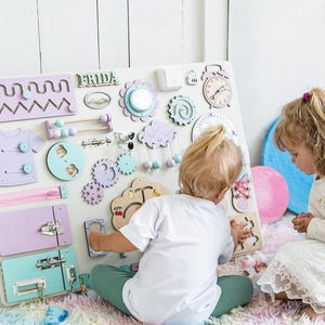 Tablero de actividades para niños de 1, 2 y 3 años, regalo para niña o niño, tableros sensoriales Montessori, juguetes de actividad, regalo personalizado de madera para niños.