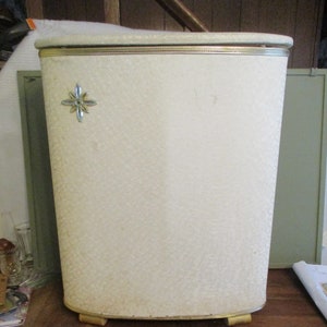 Hamper Hawkey Wicker Trash bin Wastebasket Laundry basket Vintage image 1