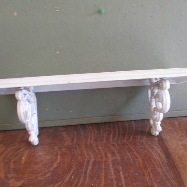 White Shelf Distressed vintage Homco Syroco