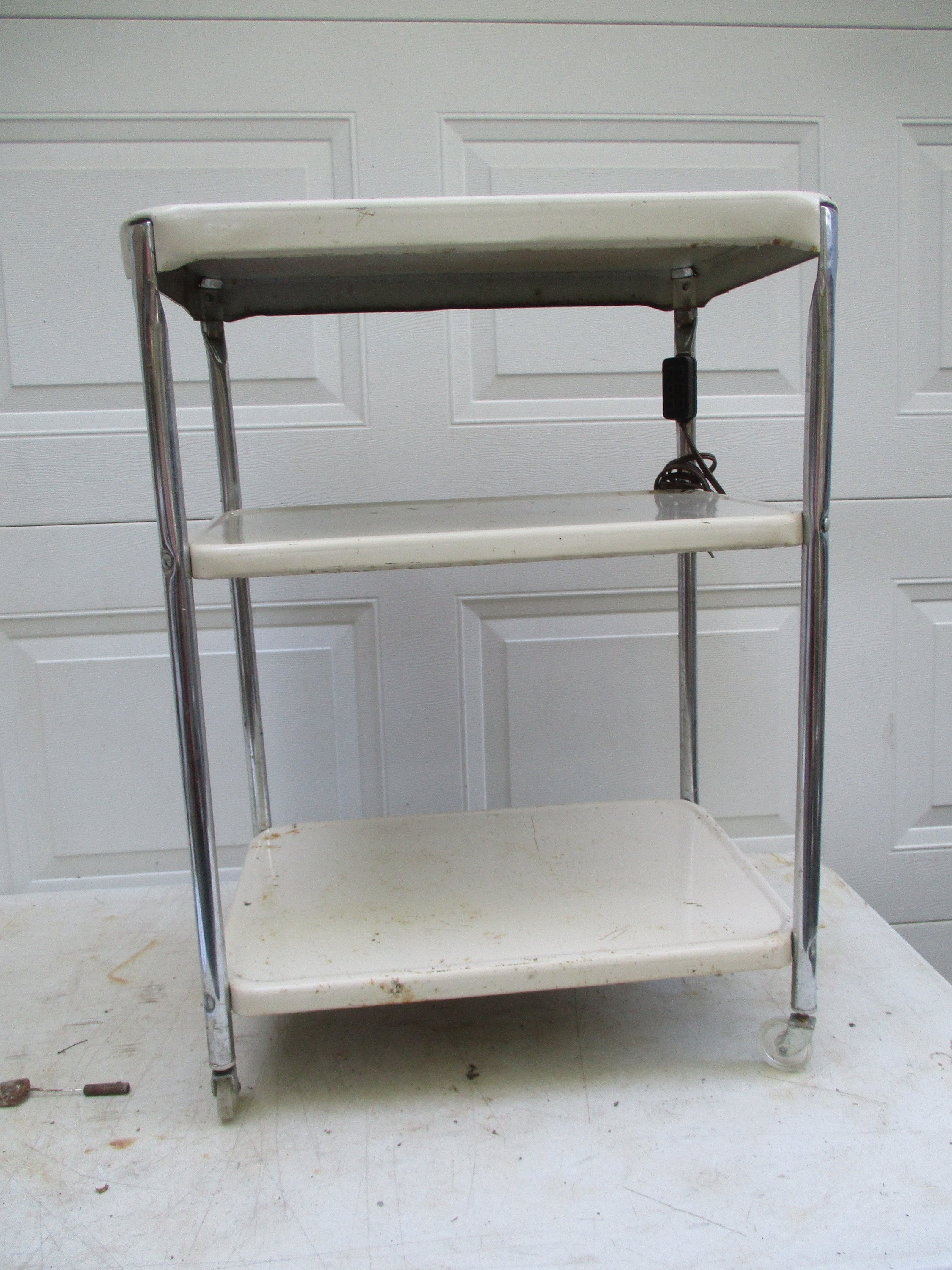 Cosco Kitchen Cart Vintage Rolling Bar With Plug in Trolley Metal