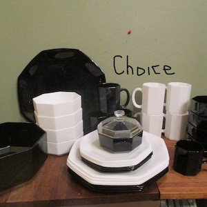 Arcoroc Octime Black Dinner, Salad, Bowls Made in France Vintage CHOICE sets