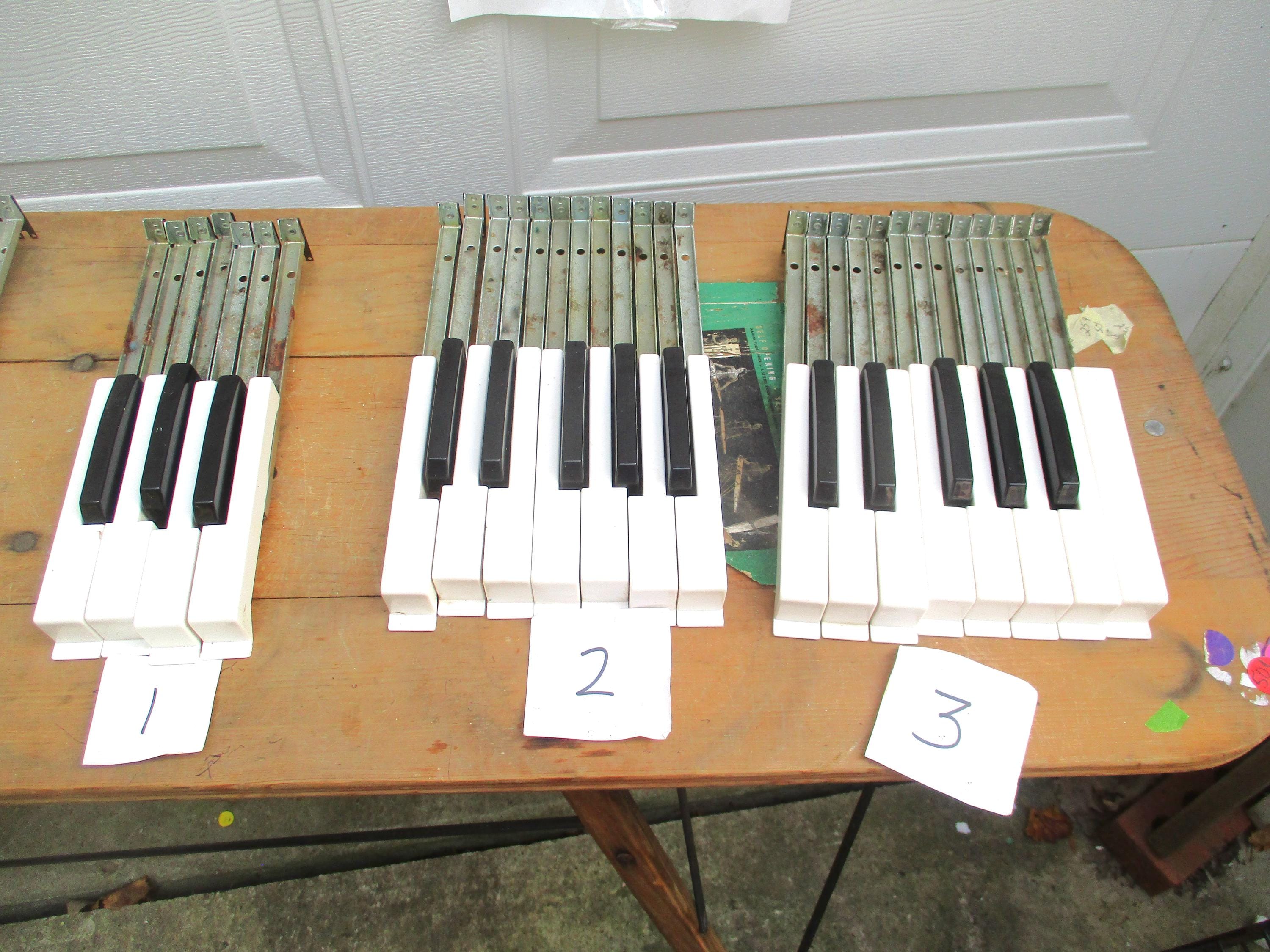 Vintage Electric Organ - Etsy