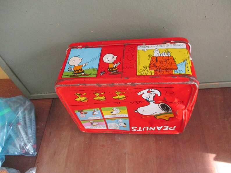 Peanuts Lunch Box Vintage Metal Dented Etsy