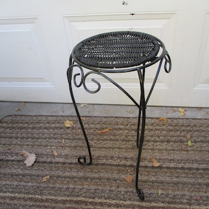 Metal Accent Table Wicker or Rattan Patio Vintage Plant Stand