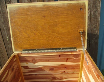 Pine wood storage trunk chest box DD170 40x30x23CM treasure clothing toys 