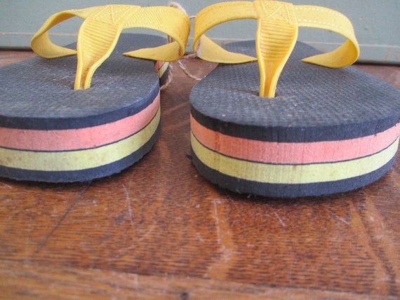 Flip Flops Vintage Foam Sandals - image 3