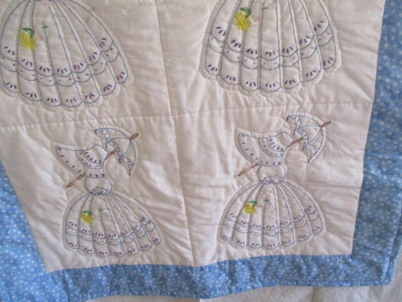 Quilt Southern Ladies Needlework embroidery Baby Blanket Vintage image 3