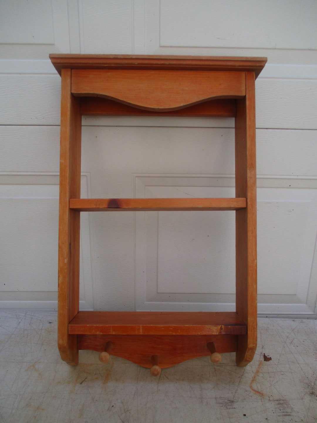 Curio Shelf Knick Knacks Spice Storage Wall Mount With Pegs Vintage Etsy