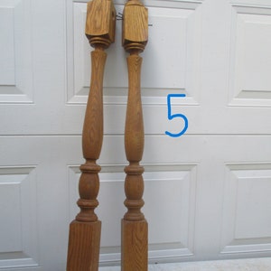 Axes de rampe d'escalier en chêne, architecture de récupération, goujon décoratif vintage, meubles CHOICE, ensembles de pièces artisanales 5 banister set of 2