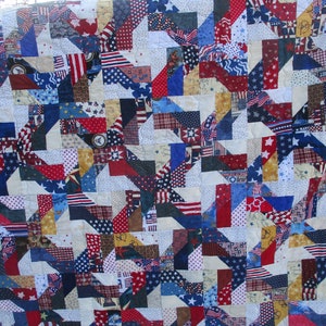 Full  Size Quilt Red Whit Blue Handmade in Minnesota 70 x 92 Full Spread #1