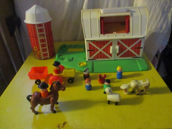 fisher price barn and silo