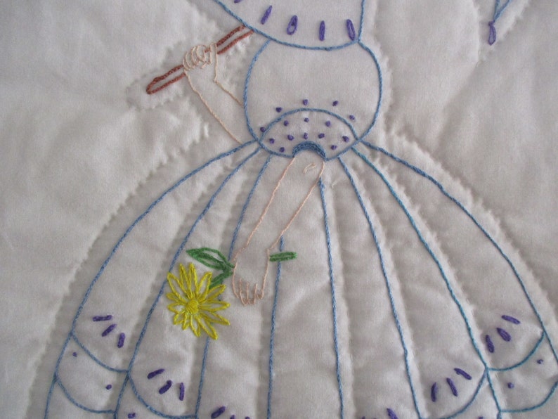 Quilt Southern Ladies Needlework embroidery Baby Blanket Vintage image 6